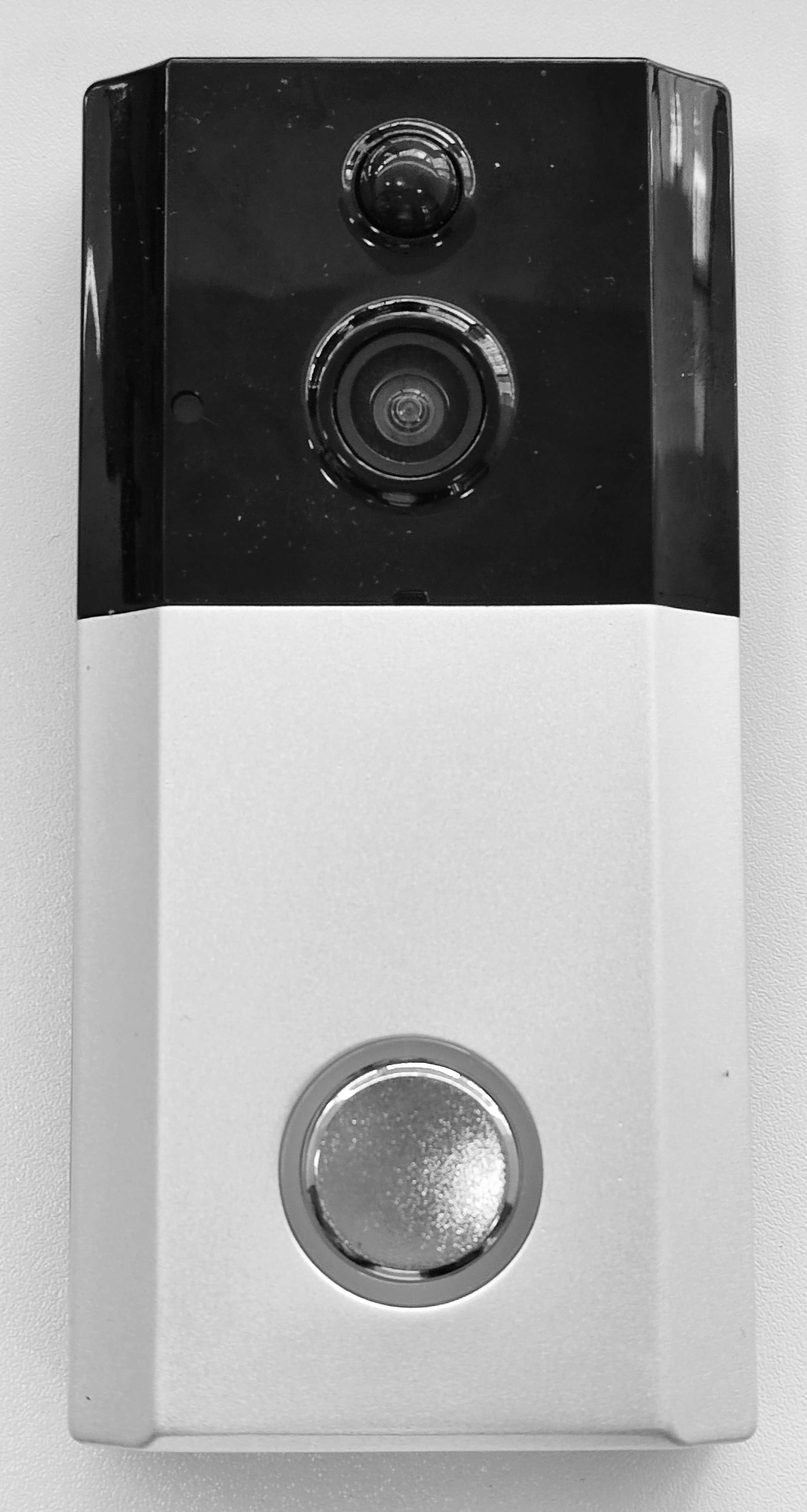 Picture of cheap silver doorbell camera